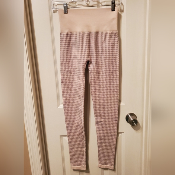 Varley Houndstooth Leggings Size Small/Medium - Picture 7 of 9